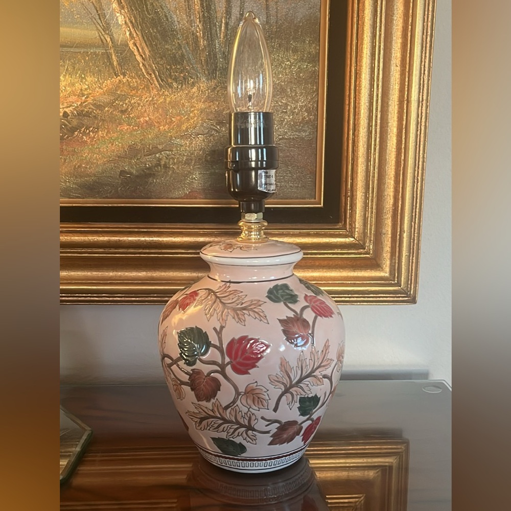 Small Chinoiserie Porcelain Ginger Jar Lamp Asian Mini